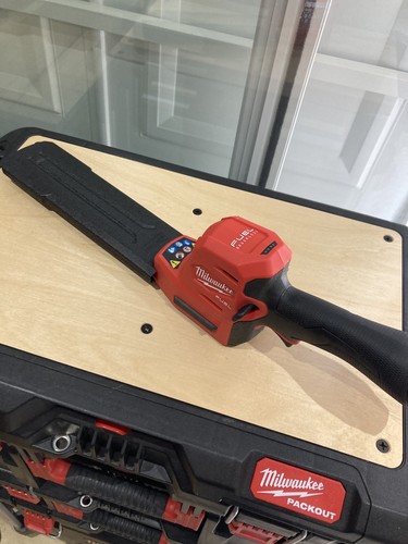 Milwaukee m12fht20 12v - m12fht20-0, fuel
